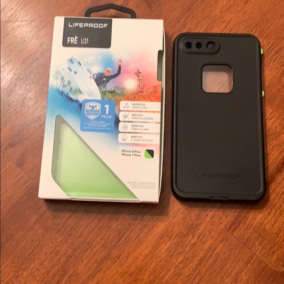 🆕Lifeproof waterproof iPhone case - Picture 3 of 5